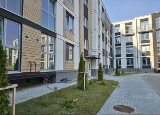 Продам 1-комнатную квартиру, 33.3 м2, Калининград, улица Сержанта Мишина, 81к2