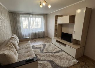 Сдается 1-ком. квартира, 33 м2, Челябинск, Новороссийская улица, 49