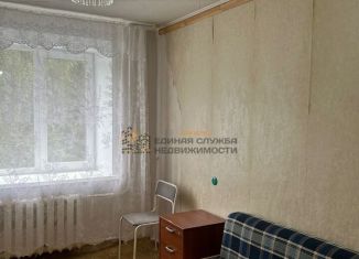 Сдача в аренду 2-ком. квартиры, 45 м2, Уфа, улица Комарова, 12