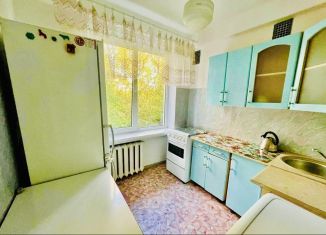 Сдается 1-ком. квартира, 32 м2, Санкт-Петербург, улица Ленсовета, 60