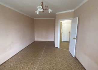 Продам 1-ком. квартиру, 34 м2, Бор, улица Карла Маркса, 3А