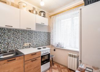 Продаю 2-ком. квартиру, 43 м2, Томск, улица Лебедева, 113