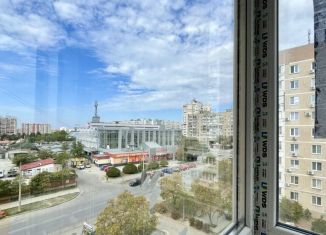 Продаю 1-ком. квартиру, 30.1 м2, Крым, улица Крупской, 58