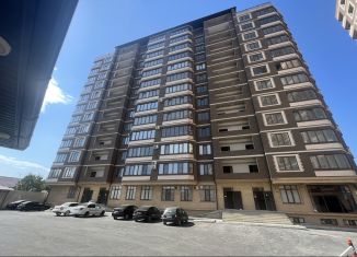 Продается 2-ком. квартира, 73 м2, Дагестан, улица Акаева, 4