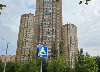 Продажа 3-ком. квартиры, 104.2 м2, Московская область, улица Генерала Варенникова, 1