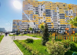 Продажа трехкомнатной квартиры, 88 м2, Краснодар, улица Генерал-лейтенанта Александра Сапрунова, 13