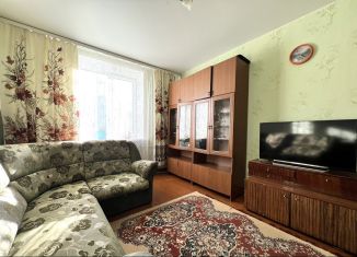 Аренда 2-ком. квартиры, 50 м2, Среднеуральск, улица Куйбышева, 9А