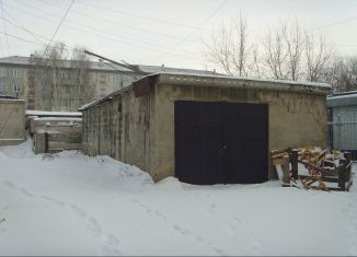 Продаю гараж, 30 м2, Красноярский край, улица Ленина, 85