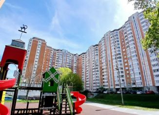 Продается двухкомнатная квартира, 63 м2, Москва, улица Газопровод, 15