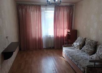 Сдаю в аренду 1-ком. квартиру, 34 м2, Красноярск, улица Кутузова, 96