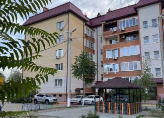 Продам 1-комнатную квартиру, 46 м2, Астраханская область, улица Джанибекова, 18