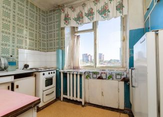 Продаю 3-ком. квартиру, 63 м2, Омская область, улица Пушкина, 140