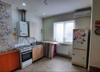 Продается 1-комнатная квартира, 42.1 м2, Горячий Ключ, улица Ленина, 252