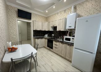 Продается 2-ком. квартира, 53 м2, Оренбург, Дальнореченская улица, 8Д