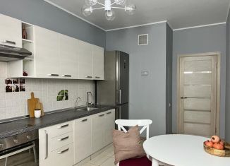 Продам 2-комнатную квартиру, 74.3 м2, Москва, улица Расплетина, 21