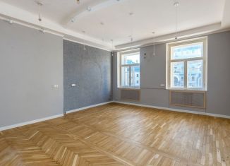 Продается 4-комнатная квартира, 123.1 м2, Москва, Садовая-Кудринская улица, 32с2, метро Маяковская