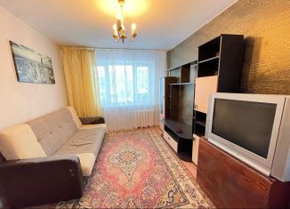 Сдается 1-ком. квартира, 32 м2, Тюмень, улица Пермякова, 20