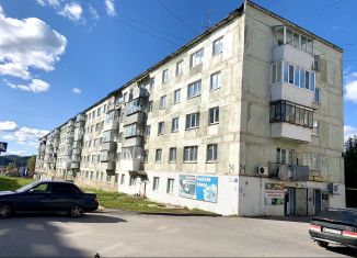 Продам 2-ком. квартиру, 46.2 м2, Катав-Ивановск, улица Степана Разина, 24