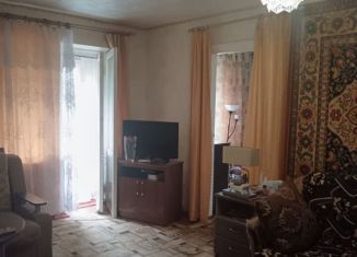 Продам двухкомнатную квартиру, 42 м2, Кропоткин, улица Мира, 90