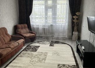 Аренда 2-ком. квартиры, 49 м2, Вольск, улица Фирстова, 55