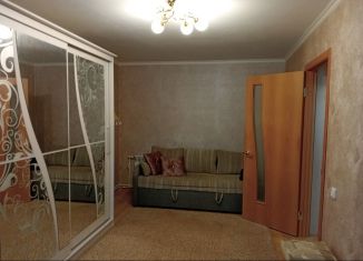 Продается 1-ком. квартира, 37.4 м2, село Поляны, Советская улица, 27