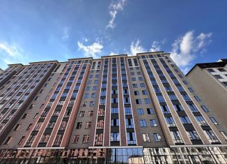 Продажа двухкомнатной квартиры, 81.3 м2, Нальчик, улица Героя России Т.М. Тамазова, 3