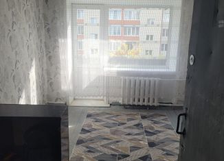 Продаю комнату, 13 м2, Бийск, улица Разина, 98