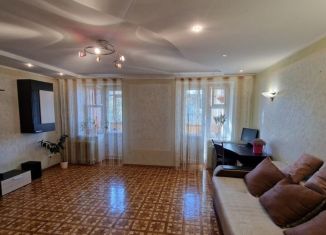 Продается трехкомнатная квартира, 71 м2, Липецк, улица Л. Толстого, 44