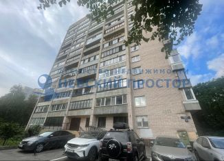 Продам 2-комнатную квартиру, 53 м2, Санкт-Петербург, метро Международная, Витебский проспект, 25