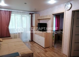 Продаю трехкомнатную квартиру, 50 м2, Иваново, улица Благова, 34