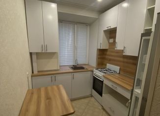 Сдаю в аренду 1-ком. квартиру, 32 м2, Арзамас, улица 9 Мая, 9