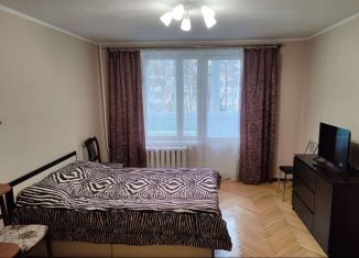 Сдача в аренду 1-ком. квартиры, 35 м2, Москва, Россошанская улица, 11к2, станция Красный Строитель