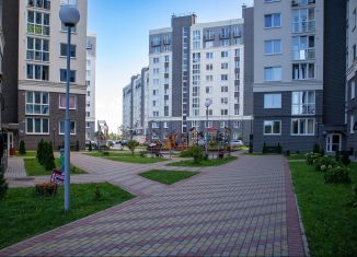 Продажа 3-комнатной квартиры, 81 м2, Калининград, Суздальская улица, 15