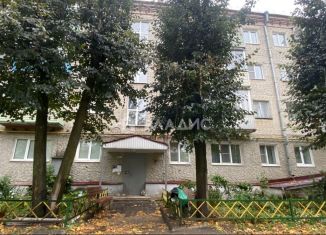 Продается трехкомнатная квартира, 53 м2, Ковров, улица Киркижа, 22