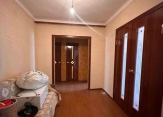 Продажа 3-комнатной квартиры, 80 м2, Тырныауз, улица Мусукаева, 10