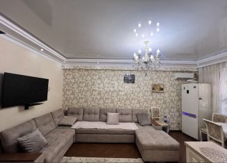 Продается 1-комнатная квартира, 50 м2, Махачкала, улица Керимова, 17, Кировский район