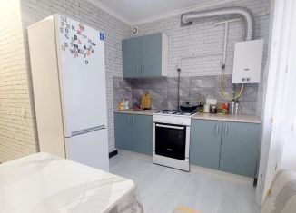 Продам 1-комнатную квартиру, 40 м2, Калуга, Гвардейская улица