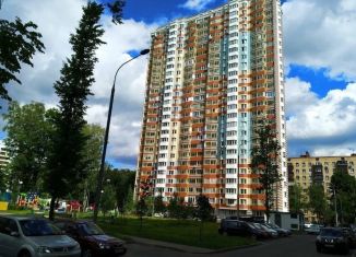 Сдается однокомнатная квартира, 50 м2, Москва, улица Молодцова, 31к2