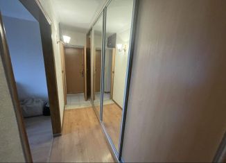 Продам трехкомнатную квартиру, 65 м2, Владикавказ, улица Калинина, 64к1