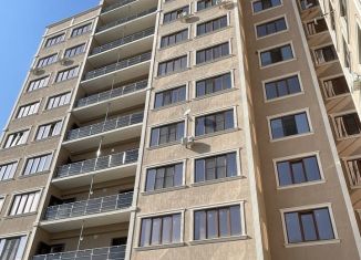 Продается двухкомнатная квартира, 75 м2, Кабардино-Балкариия, улица Атажукина, 12Д