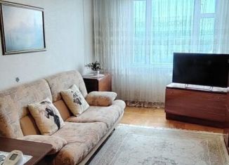 Продается трехкомнатная квартира, 72 м2, Нальчик, улица Калинина, 250А