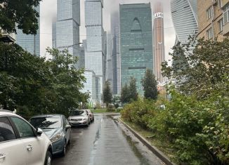 Сдам в аренду помещение свободного назначения, 14 м2, Москва, метро Деловой центр, Кутузовский проспект, 24