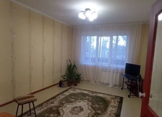 Двухкомнатная квартира в аренду, 56 м2, Татарстан, 60-й комплекс, 16