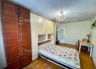 Аренда 1-ком. квартиры, 33 м2, Волгоград, улица Танкистов, 8