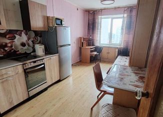 Сдается 1-ком. квартира, 49 м2, Владивосток, улица Крыгина, 84, Фрунзенский район