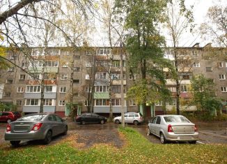 2-ком. квартира на продажу, 46 м2, Ярославская область, улица Урицкого, 54/51