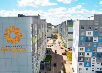 Продам 1-комнатную квартиру, 37.3 м2, Калуга, Минская улица, 10