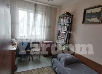 Продажа 3-ком. квартиры, 65 м2, Красноярск, улица Копылова, 48, Железнодорожный район