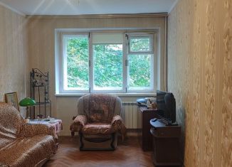 Сдаю 2-комнатную квартиру, 45 м2, Жуковский, улица Серова, 8А