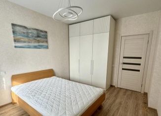 Сдам 1-ком. квартиру, 35 м2, Казань, улица Калинина, 32, Вахитовский район